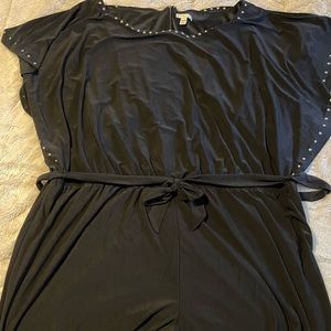Plus size short romper. 3x